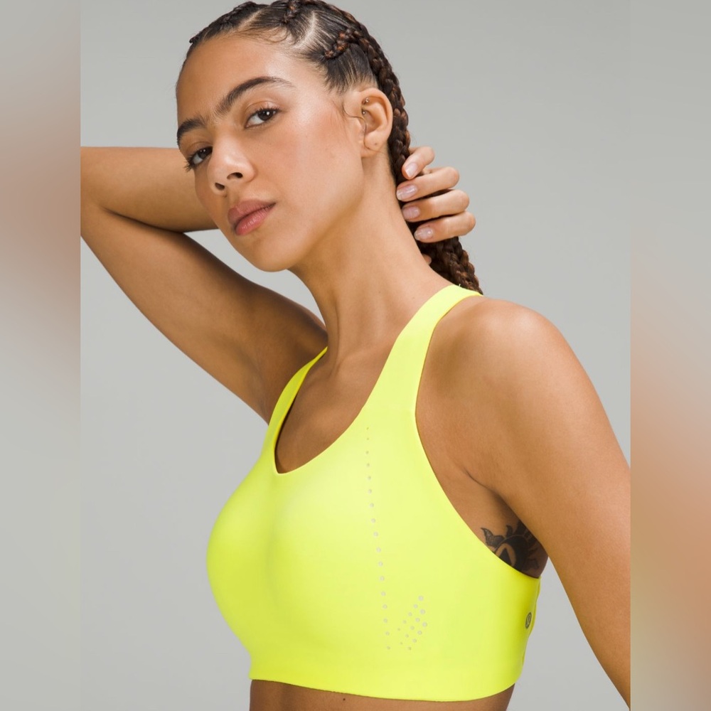 NWT air support bra size 32DD Lululemon electric yellow color - Picture 2 of 4